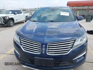 2017 Lincoln MKC Reserve with VIN 5LMCJ3C99HUL71905, listed as a IAAI auction lot 42115218 with 51,796 mi miles and . Bid and sale history available at DreamBid. Image 12.