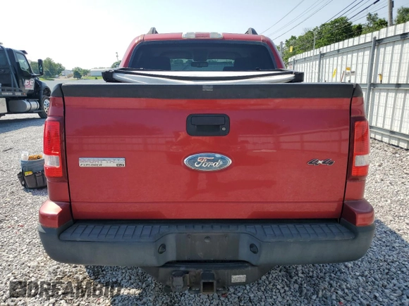 2007 Ford Explorer Sport Trac XLT z VIN 1FMEU51K17UA21588, wystawiony jako Copart lot #60752695 z przebiegiem 211 005 mil mil oraz Czysty tytuł • Clean title. Historia ofert i sprzedaży dostępna na DreamBid. Obrazek 6.