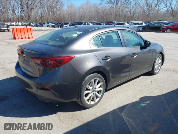 2017 Mazda 3 Grand Touring z VIN 3MZBN1W39HM137879, wystawiony jako IAAI lot #41857308 z przebiegiem 73 569 mil mil oraz . Historia ofert i sprzedaży dostępna na DreamBid. Obrazek 4.