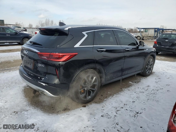 2019 Infiniti QX50 PURE with VIN 3PCAJ5M38KF109653, listed as a Copart auction lot 88659755 with 32,981 mi miles and Clean Title. Bid and sale history available at carsss.com. Image 3.