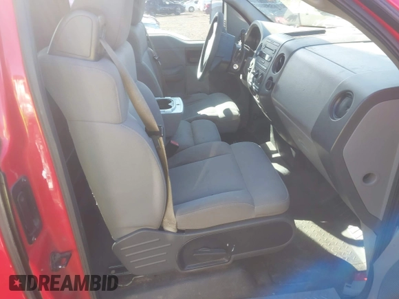 2006 Ford F-150 STX with VIN 1FTRF02W26KD51559, listed as a IAAI auction lot 41726620 with 254,532 mi miles. Bid and sale history available at carsss.com. Image 5.