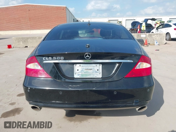 2006 Mercedes-Benz CLS 500 with VIN WDDDJ75X76A035513, listed as a IAAI auction lot 42426134 with Not provided miles and . Bid and sale history available at DreamBid. Image 16.