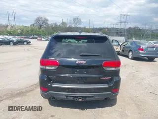 2017 Jeep Grand Cherokee Trailhawk with VIN 1C4RJFLG3HC674489, listed as a IAAI auction lot 42049006 with 91,892 mi miles and . Bid and sale history available at DreamBid. Image 17.