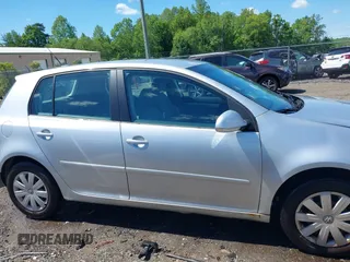 2009 Volkswagen Rabbit S z VIN WVWDA71K49W084907, wystawiony jako IAAI lot #42198880 z przebiegiem 160 293 mil mil oraz . Historia ofert i sprzedaży dostępna na DreamBid. Obrazek 14.