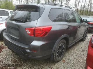 2020 Nissan Pathfinder SL with VIN 5N1DR2CN3LC617465, listed as a Copart auction lot 46132055 with 183,285 mi miles and Clean Title. Bid and sale history available at carsss.com. Image 3.