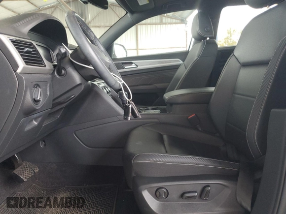 2022 Volkswagen Atlas SE with VIN 1V2JE2CA3NC227855, listed as a Copart auction lot 81473484 with 27,248 mi miles and Salvage title. Bid and sale history available at DreamBid. Image 7.