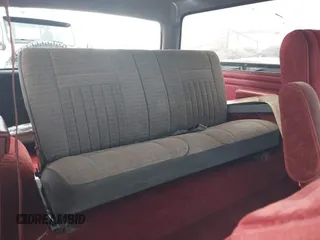 1987 Ford Bronco Custom with VIN 1FMEU15H4HLA38822, listed as a IAAI auction lot 41980537 with 81,328 mi miles. Bid and sale history available at carsss.com. Image 8.