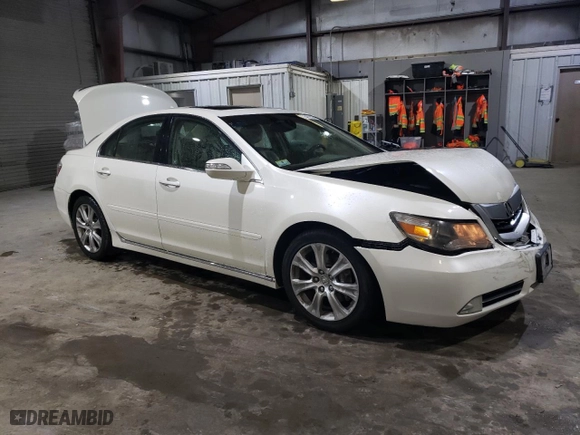 2009 Acura RL Tech Pkg with VIN JH4KB26669C000928, listed as a Copart auction lot 84825594 with 42,975 mi miles and Clean Title. Bid and sale history available at carsss.com. Image 4.