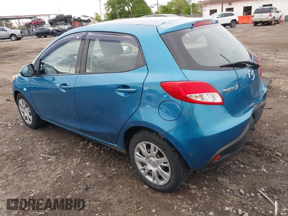 2012 Mazda 2 Sport z VIN JM1DE1KY7C0141308, wystawiony jako IAAI lot #42362946 z przebiegiem 125 424 mil mil oraz . Historia ofert i sprzedaży dostępna na DreamBid. Obrazek 3.