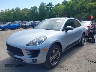 2015 Porsche Macan S z VIN WP1AB2A55FLB59381, wystawiony jako IAAI lot #42275358 z przebiegiem 196 237 mil mil oraz . Historia ofert i sprzedaży dostępna na DreamBid. Obrazek 17.