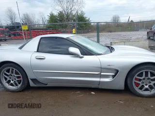 2002 Chevrolet Corvette Z06 with VIN 1G1YY12S825106503, listed as a IAAI auction lot 41897509 with 123,919 mi miles. Bid and sale history available at carsss.com. Image 13.