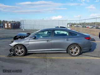 2019 Hyundai Sonata Sport with VIN 5NPE34AF6KH814179, listed as a IAAI auction lot 41787096 with 121,460 mi miles. Bid and sale history available at carsss.com. Image 14.