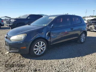 2010 Volkswagen Golf with VIN WVWAA7AJ8AW281464, listed as a Copart auction lot 88254495 with 87,915 mi miles and Salvage title. Bid and sale history available at DreamBid. Image 1.