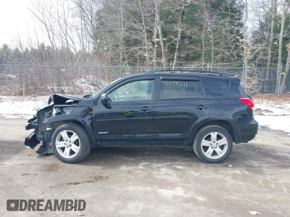 2007 Toyota RAV4 Sport with VIN JTMBK32V176024313, listed as a IAAI auction lot 41879541 with 167,916 mi miles. Bid and sale history available at carsss.com. Image 12.