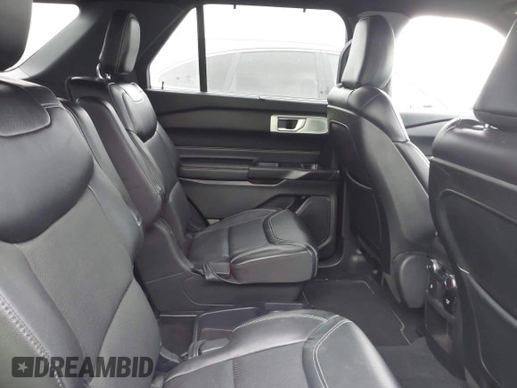 2020 Ford Explorer ST with VIN 1FM5K8GC0LGA44781, listed as a IAAI auction lot 41674321 with 45,950 mi miles. Bid and sale history available at carsss.com. Image 8.