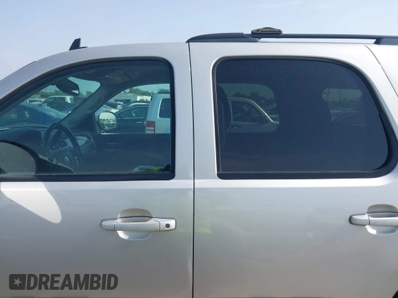 2011 Chevrolet Tahoe LS with VIN 1GNSCAE0XBR111949, listed as a IAAI auction lot 42630787 with 220,857 mi miles and . Bid and sale history available at DreamBid. Image 14.