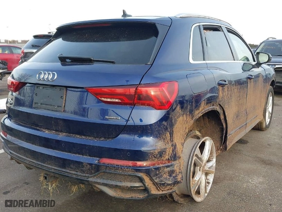 2022 Audi Q3 S line Premium Plus with VIN WA1EECF37N1084176, listed as a IAAI auction lot 41519490 with 22,884 mi miles. Bid and sale history available at carsss.com. Image 4.