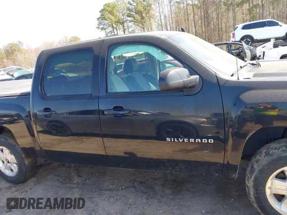 2012 Chevrolet Silverado 1500 LT with VIN 3GCPKSE79CG112788, listed as a IAAI auction lot 41774540 with 156,547 mi miles and . Bid and sale history available at DreamBid. Image 12.