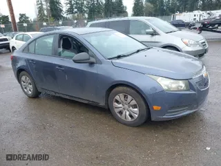 2013 Chevrolet Cruze LS with VIN 1G1PA5SH0D7129096, listed as a IAAI auction lot 41925262 with 94,274 mi miles. Bid and sale history available at carsss.com. Image 1.