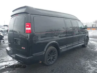 2019 GMC Savana Cargo z VIN 1GTW7BFG8K1335817, wystawiony jako IAAI lot #41035273 z przebiegiem 72 656 mil mil oraz . Historia ofert i sprzedaży dostępna na DreamBid. Obrazek 4.