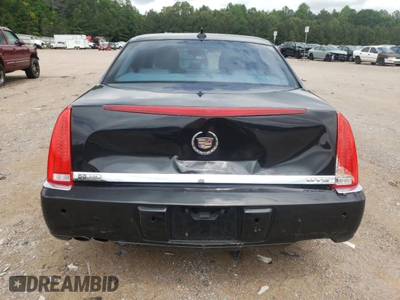 2011 Cadillac DTS Luxury Collection z VIN 1G6KD5E62BU112658, wystawiony jako Copart lot #56920935 z przebiegiem 141 550 mil mil oraz Tytuł czysty. Historia ofert i sprzedaży dostępna na DreamBid. Obrazek 6.