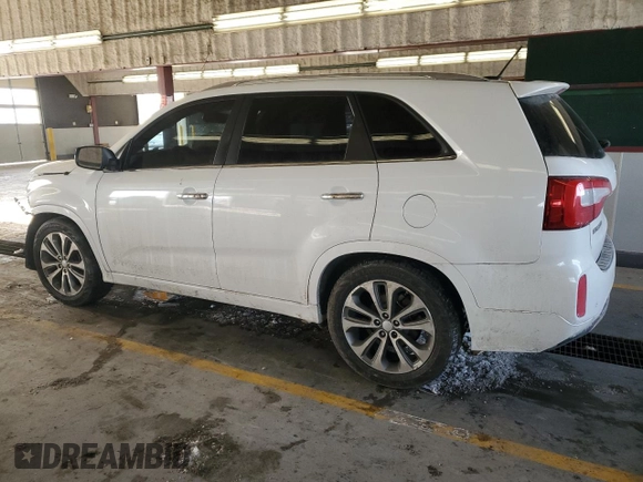 2015 Kia Sorento SX with VIN 5XYKW4A7XFG576725, listed as a Copart auction lot 46047945 with 0 mi miles and Salvage Title. Bid and sale history available at carsss.com. Image 2.