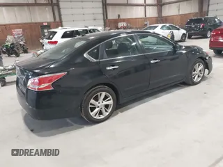 2014 Nissan Altima 2.5 S with VIN 1N4AL3AP4EC279831, listed as a IAAI auction lot 41863218 with 155,410 mi miles. Bid and sale history available at carsss.com. Image 4.