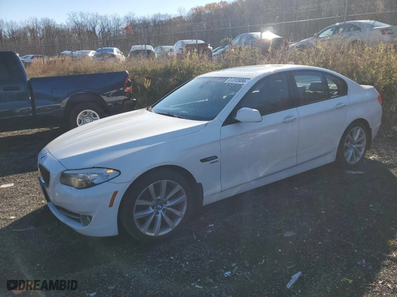 2011 BMW 5 Series 535i xDrive with VIN WBAFU7C55BC439949, listed as a Copart auction lot 81312434 with 98,592 mi miles and Salvage Title. Bid and sale history available at carsss.com. Image 1.