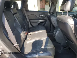 2019 Jeep Cherokee Limited с VIN 1C4PJLDB0KD170119, выставлен на аукционе Copart как лот 63515155 с пробегом 87 230 миль миль и Списание • Salvage title. История ставок и продаж доступна на DreamBid. Изображение 11.