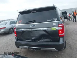 2019 Ford Expedition XLT with VIN 1FMJU1HT7KEA11849, listed as a IAAI auction lot 41727959 with 133,975 mi miles. Bid and sale history available at carsss.com. Image 16.
