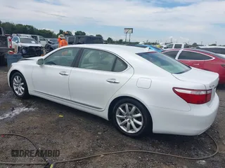 2007 Lexus LS 460 L with VIN JTHGL46F275003065, listed as a IAAI auction lot 42620085 with 238,634 mi miles and . Bid and sale history available at DreamBid. Image 3.