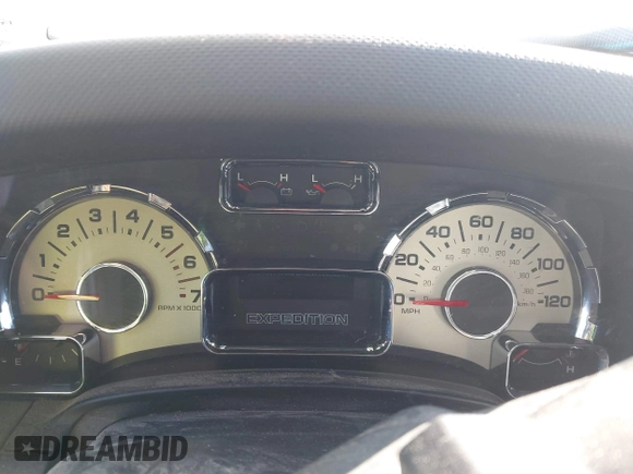 2007 Ford Expedition Eddie Bauer с VIN 1FMFU185X7LA72588, выставлен на аукционе IAAI как лот 41740134 с пробегом Не указан миль и . История ставок и продаж доступна на DreamBid. Изображение 7.