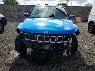 2018 Jeep Compass Limited with VIN 3C4NJCCB9JT405635, listed as a Copart auction lot 56170095 with 57,374 mi miles and Clean title. Bid and sale history available at DreamBid. Image 5.