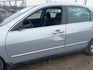 2004 Honda Accord LX with VIN 1HGCM66344A047636, listed as a IAAI auction lot 41706632 with 124,439 mi miles and . Bid and sale history available at DreamBid. Image 6.