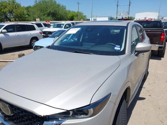 2025 Mazda CX-5 2.5 S Preferred Package with VIN JM3KFBCL0S0621578, listed as a IAAI auction lot 41993462 with 1,498 mi miles. Bid and sale history available at carsss.com. Image 6.