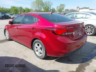 2015 Hyundai Elantra SE с VIN 5NPDH4AE8FH564373, выставлен на аукционе IAAI как лот 42092128 с пробегом 132 373 миль миль и . История ставок и продаж доступна на DreamBid. Изображение 3.