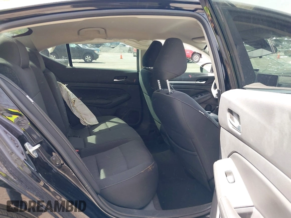 2022 Nissan Altima SV z VIN 1N4BL4DW5NN338435, wystawiony jako IAAI lot #42152480 z przebiegiem 28 926 mil mil oraz . Historia ofert i sprzedaży dostępna na DreamBid. Obrazek 8.