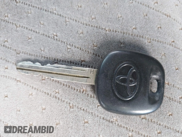 2018 Toyota Sienna LE Auto Access Seat with VIN 5TDKZ3DC3JS917131, listed as a IAAI auction lot 42250342 with 174,159 mi miles and . Bid and sale history available at DreamBid. Image 11.