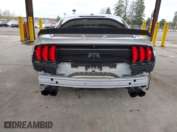 2019 Ford Mustang GT with VIN 1FA6P8CF6K5162876, listed as a IAAI auction lot 41932663 with 20,242 mi miles. Bid and sale history available at carsss.com. Image 6.