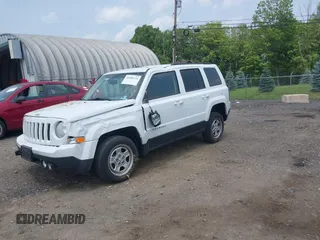2015 Jeep Patriot Sport с VIN 1C4NJRBB6FD109330, выставлен на аукционе IAAI как лот 42486124 с пробегом 111 618 миль миль и . История ставок и продаж доступна на DreamBid. Изображение 2.