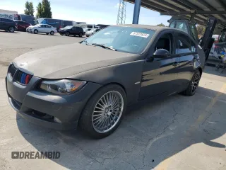 2007 BMW 3 Series 328xi with VIN WBAVC93527K035191, listed as a Copart auction lot 67522624 with 147,464 mi miles and Salvage Title. Bid and sale history available at carsss.com. Image 1.