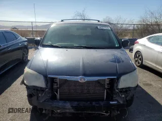 2009 Chrysler Town & Country Touring with VIN 2A8HR54159R663875, listed as a Copart auction lot 46327725 with 188,107 mi miles and Salvage Title. Bid and sale history available at DreamBid. Image 5.