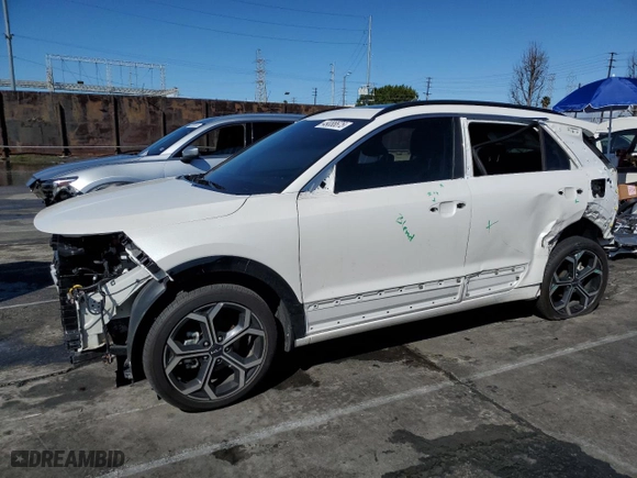 2024 Kia Niro SX Touring with VIN KNDCT3LE1R5130253, listed as a Copart auction lot 49088675 with 10,126 mi miles and Salvage Title. Bid and sale history available at carsss.com. Image 1.