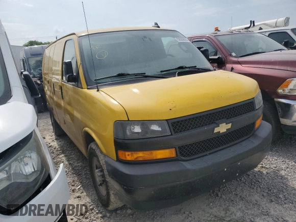 2021 Chevrolet Express Cargo z VIN 1GCWGAFP2M1175043, wystawiony jako Copart lot #59509695 z przebiegiem 225 388 mil mil oraz Czysty tytuł • Clean title. Historia ofert i sprzedaży dostępna na DreamBid. Obrazek 4.