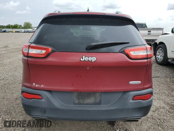 2015 Jeep Cherokee Latitude with VIN 1C4PJLCS7FW671262, listed as a Copart auction lot 54716405 with 172,085 mi miles and Clean Title. Bid and sale history available at carsss.com. Image 6.