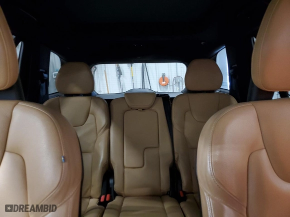 2018 Volvo XC90 Momentum with VIN YV4102PK4J1375017, listed as a Copart auction lot 50607525 with 125,218 mi miles and Non Repairable. Bid and sale history available at carsss.com. Image 10.