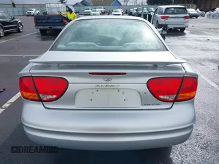 2003 Oldsmobile Alero GL1 z VIN 1G3NL52F93C310114, wystawiony jako IAAI lot #41778264 z przebiegiem Nie podano mil oraz . Historia ofert i sprzedaży dostępna na DreamBid. Obrazek 16.