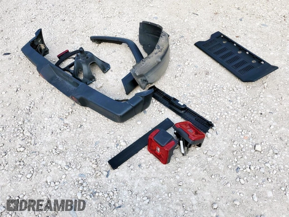 2020 Jeep Wrangler Unlimited Sport с VIN 1C4HJXDG6LW252353, выставлен на аукционе Copart как лот 56556425 с пробегом 114 144 миль миль и Списание • Salvage title. История ставок и продаж доступна на DreamBid. Изображение 13.