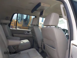 2007 Ford Expedition Limited с VIN 1FMFU19597LA75951, выставлен на аукционе IAAI как лот 42144578 с пробегом 291 648 миль миль и . История ставок и продаж доступна на DreamBid. Изображение 8.
