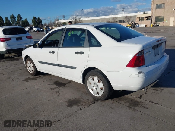 2007 Ford Focus S with VIN 1FAHP34N67W244433, listed as a IAAI auction lot 41539078 with 107,318 mi miles and . Bid and sale history available at DreamBid. Image 3.